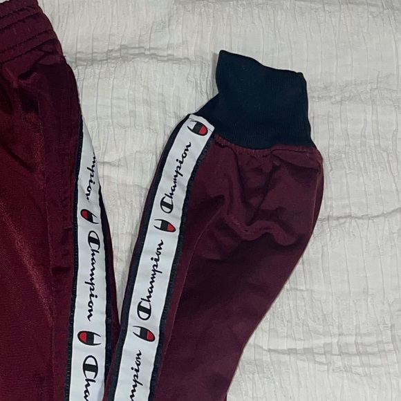 Champion Pants - Picture 4 of 4